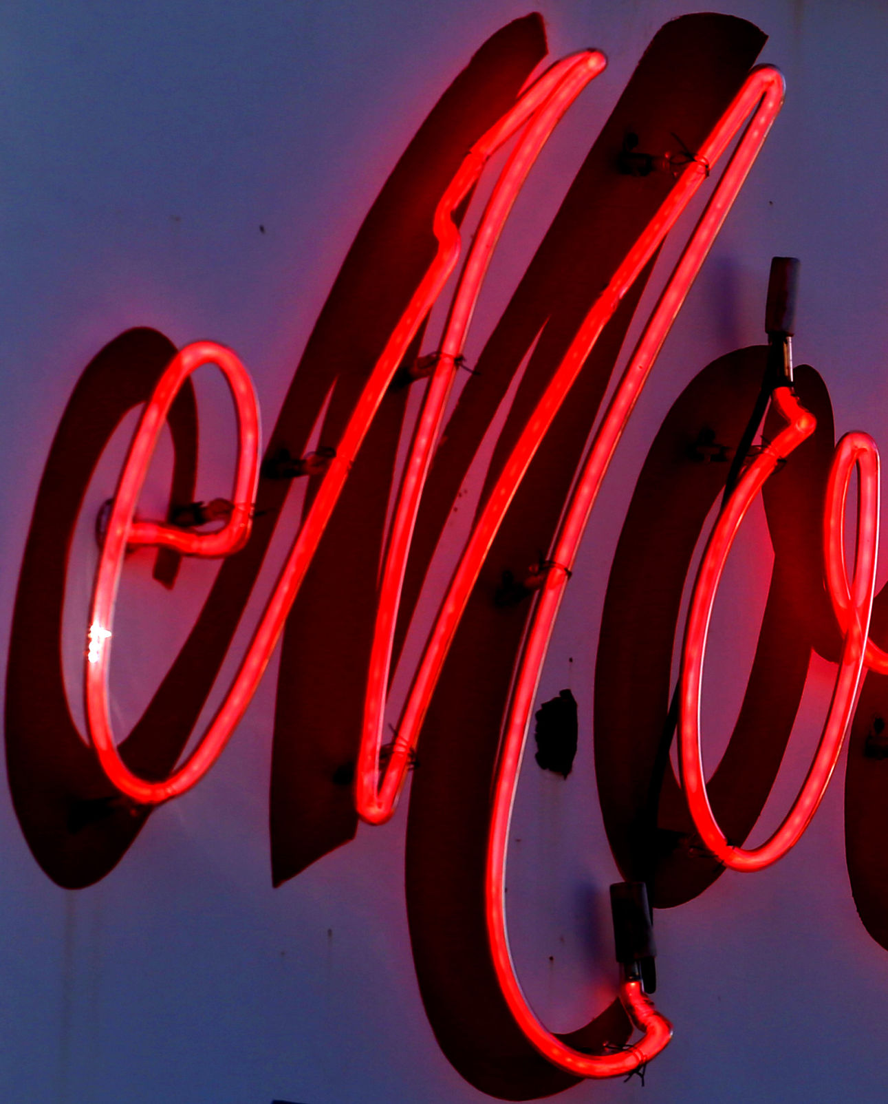 Neon clue No. 22